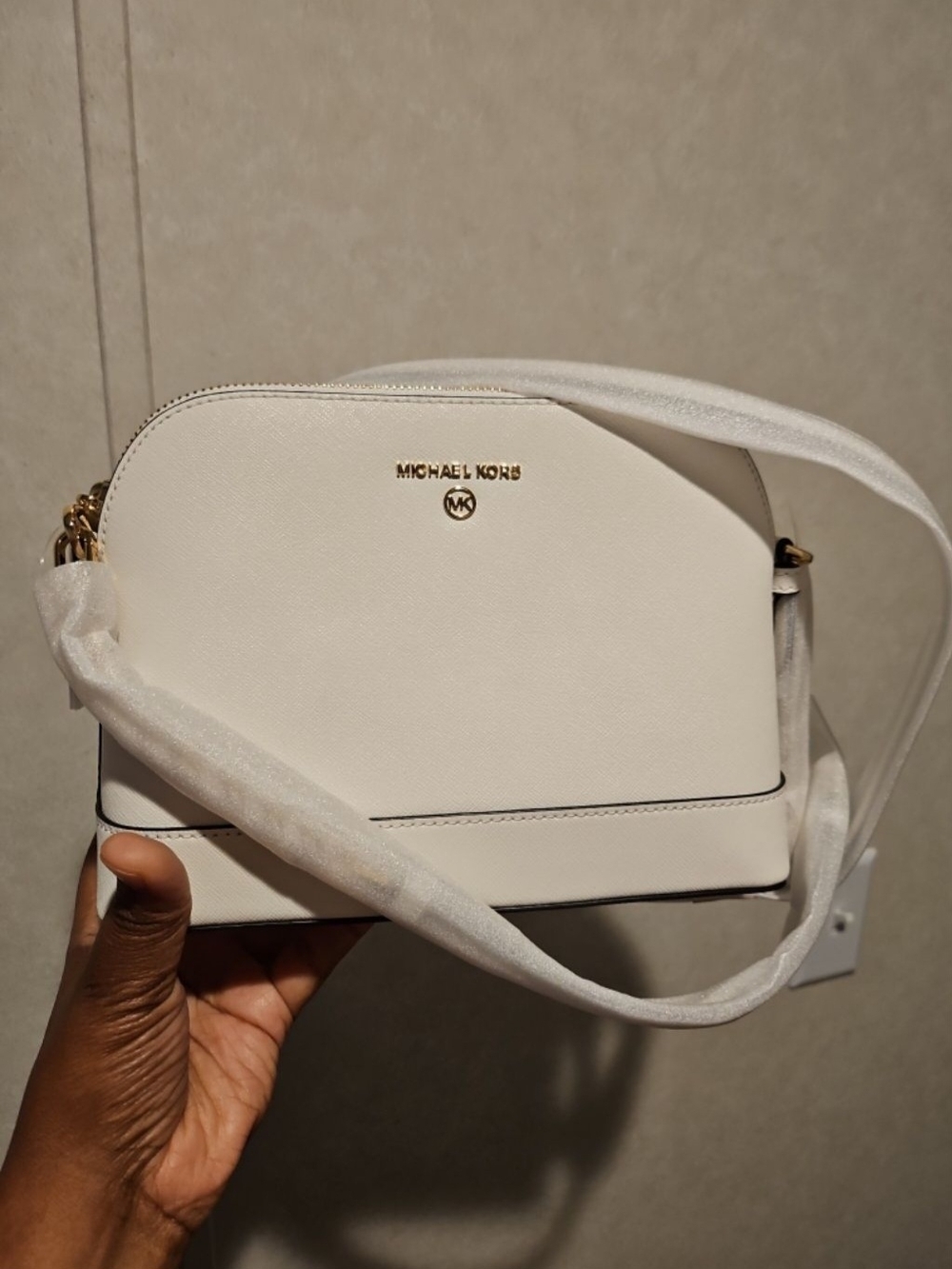 Michael Kors Cream Dome Crossbody with Gold Hardware NEW WITH TAGS